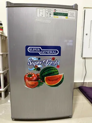 Compact single-door Super General refrigerator - good working condition