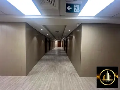 فرصة استثمارية مميزة! 🏡✨ استوديو رائع للبيع بتشطيب أنيق وموقع مميز، مثالي للسكن أو للاستثمار. يتميز الاستوديو بمساحة عملية وتصميم مريح، ويشمل موقف سي