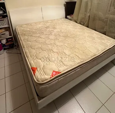 Super King Size bed
