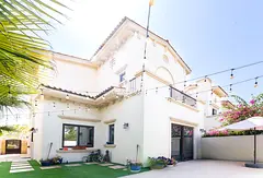 Desert Views | Mediterranean Style | VOT