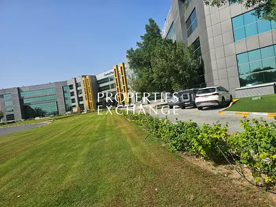 OFFICE SPACE | SPACIOUS LAYOUT | PRIME LOCATION