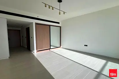 Spacious, New Studio READY TO MOVE