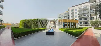 EXCLUSIVE | READY TO MOVE IN | PRIME LOCATION