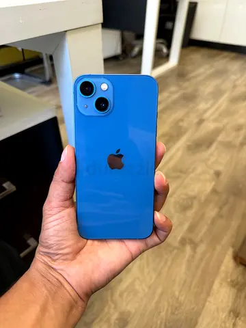 iPhone 13 256GB Blue