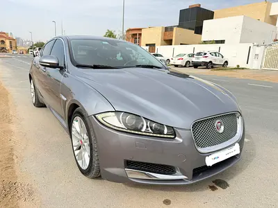 صورة 9 لـ 2015 Jaguar XF