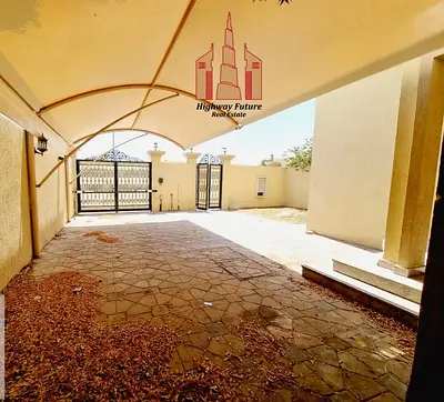 5 Bed room Hall Majlis maids room 4 Master room parking yard in ramtha area