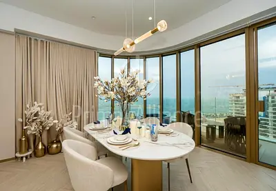 Royal 1309 Sft | Sea View | Jacuzzi | Selling OP