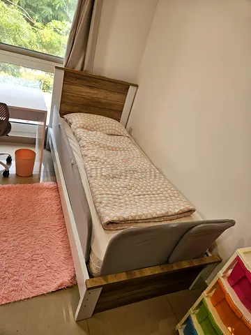 Two Single Bed with Headboard and Mattress - Light Wood Frame