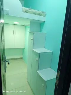 Executive  Couple loft partition available ready to move (Central AC) Near to metro