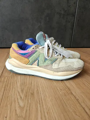 New Balance (Unisex 5740)