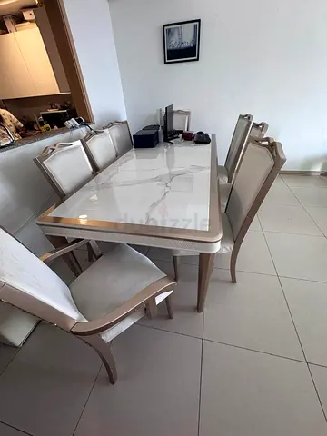 Solid Wood Dining Table 8 seaters