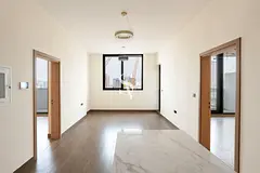 Brand New | White Goods | High floor | Study Room