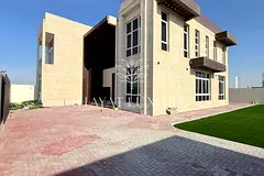 Modern Spacious 5 Beds Plus Maid + 6 Bathrooms