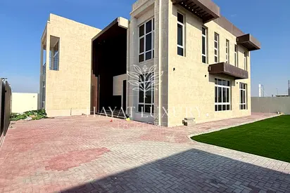 Modern Spacious 5 Beds Plus Maid + 6 Bathrooms