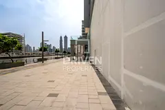 Prime Retail | Spacious and Ready to move in