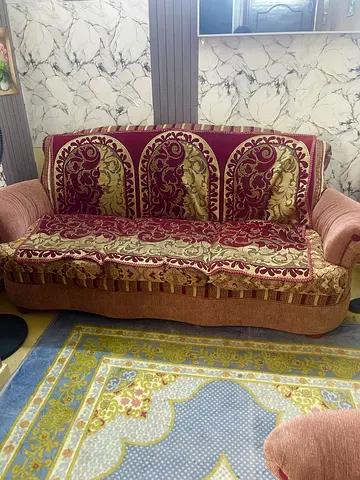 Sofa sett 2pc - Good Condition