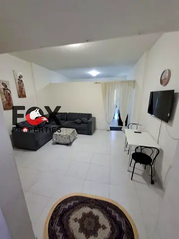 فرصه ذهبيه استديو للبيع مع الفرش | مساحه ممتازه بلكونه + باركن خاص | 680 قدم | تملك لجميع الجنسيات