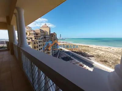 Stunning newly refurbished 2 bedrooms / high floor/ full sea view