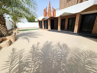 5 Bed room Majlis maids room big yard new villa 120k