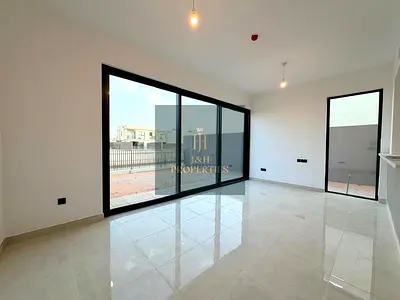 Direct Canal Semi Detached House l Easy Access To Community Center and Beach l Near To Tennis Court