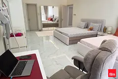 UNFURNISHED | FULLY UPGRADED | VACANT ON TRANSFER