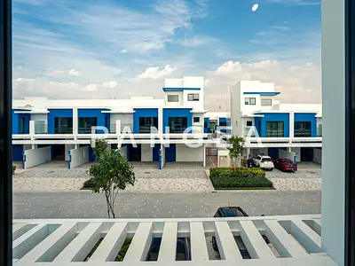 Back to Back | Brand New | Ready to move in