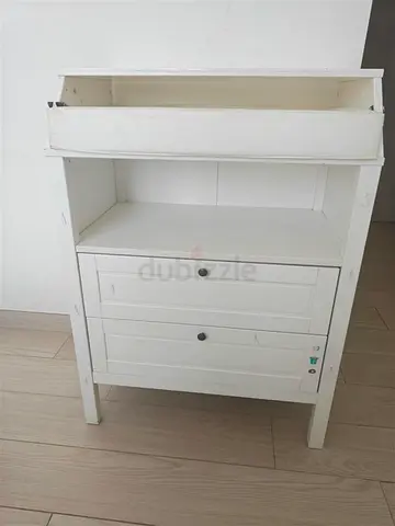Changing Table with drawers