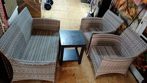 3-piece rattan outdoor seating set with side table