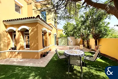 Exclusive | Single Row| Extended | 3 Beds
