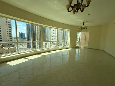 شقة غرفتين وصالة للإيجار – المجاز 3 | الشارقة تكيف وشهر وجيم ومسبح مجاني