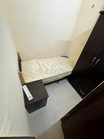 Fully Closed Partition Available