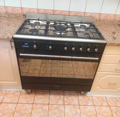 SMEG Cooker Top Gas Oven Electric 90 cm freestanding