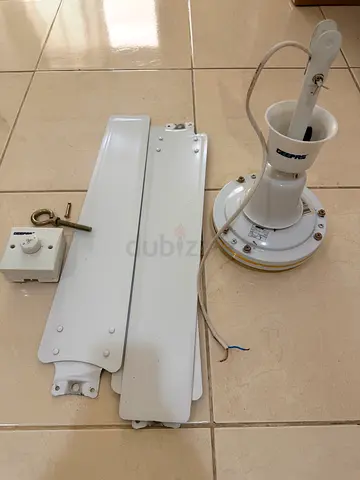 White Ceiling Fan Motor and Blades (Spare/Parts)