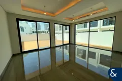 Brand new | 6 Bed | Large Garden | Single Row