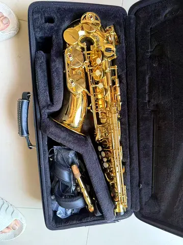 YAMAHA 62 ALTO SAXOPHONE