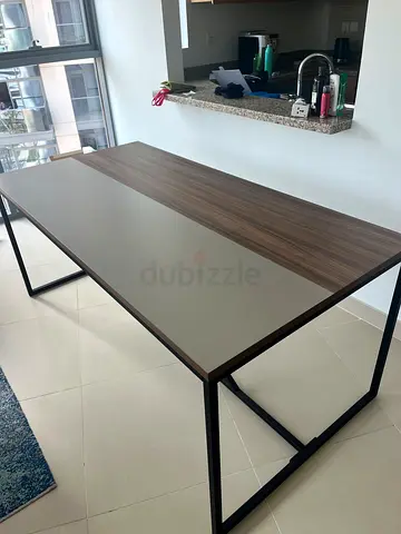 Modern rectangular table with wood finish and metal legs 180 cm - pick up today