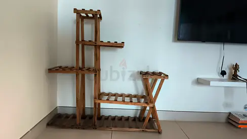 Multilayered wooden planter