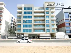 Whole Building | Prime Location I Investment