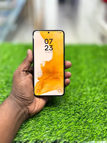 Samsung S22 for sale