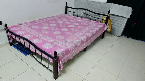 Queen size metal bed (double gauze) with medicated mattress-Dark Brown