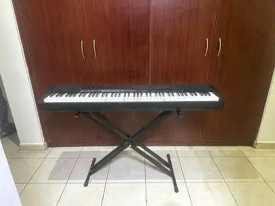 CASIO CDP 135 keyboard piano