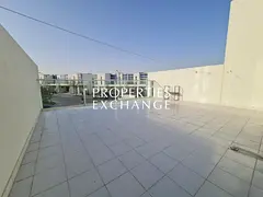 Private Garden &amp; Terrace | Well connectivity | Open plan Living