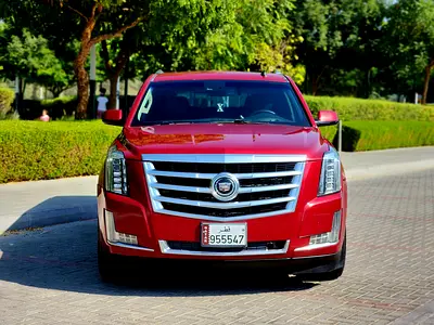 Escalade 2015 GCC Platinum Luxury - Pristine Condition