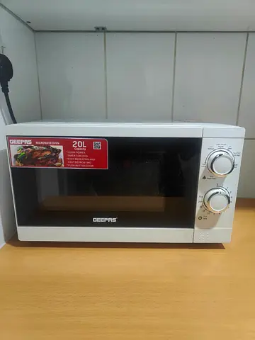 Microwave oven