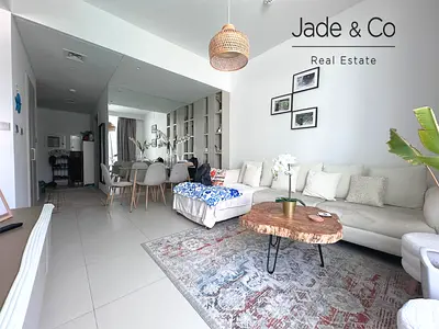 Community Expert | Prime Location | Vacant