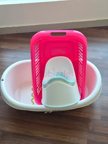 Baby Bath Set with Pink Seat and White Tub - Good Condition