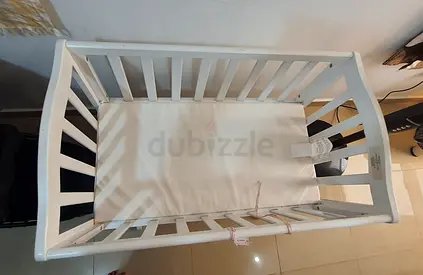 Giggles Wooden Baby Cradle with Bassinet, Bed  Swing – Excellent Condition