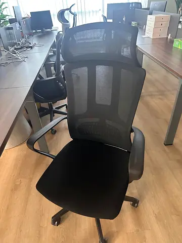 Ergonomic Mesh Office Chairs – Comfortable Work Chairs – Bulk Available