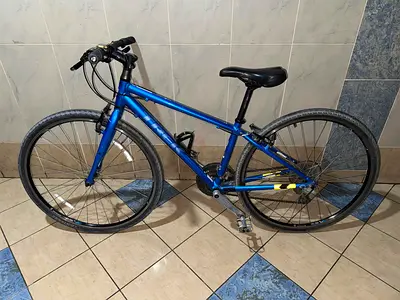 Trek bontrager FX 7.2 bicycle