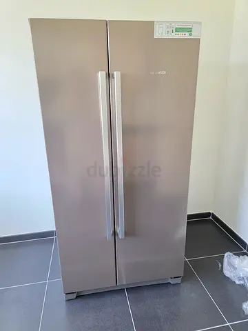 Bosch Side By Side Fridge Freezer Latest Version Barely Use Same As New